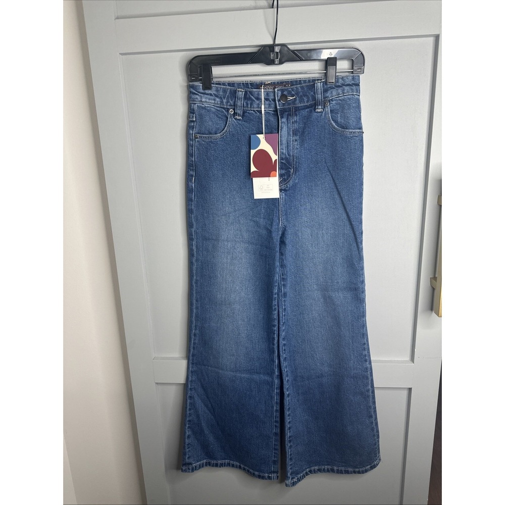 NWT Mister Zimi Women's Drew Cropped Flare Legs Dark Denim Size 8